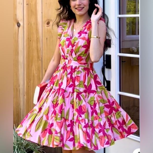 Taylor Dresses & Skirts - Floral Pink and Green Sleeveless Dress Size L